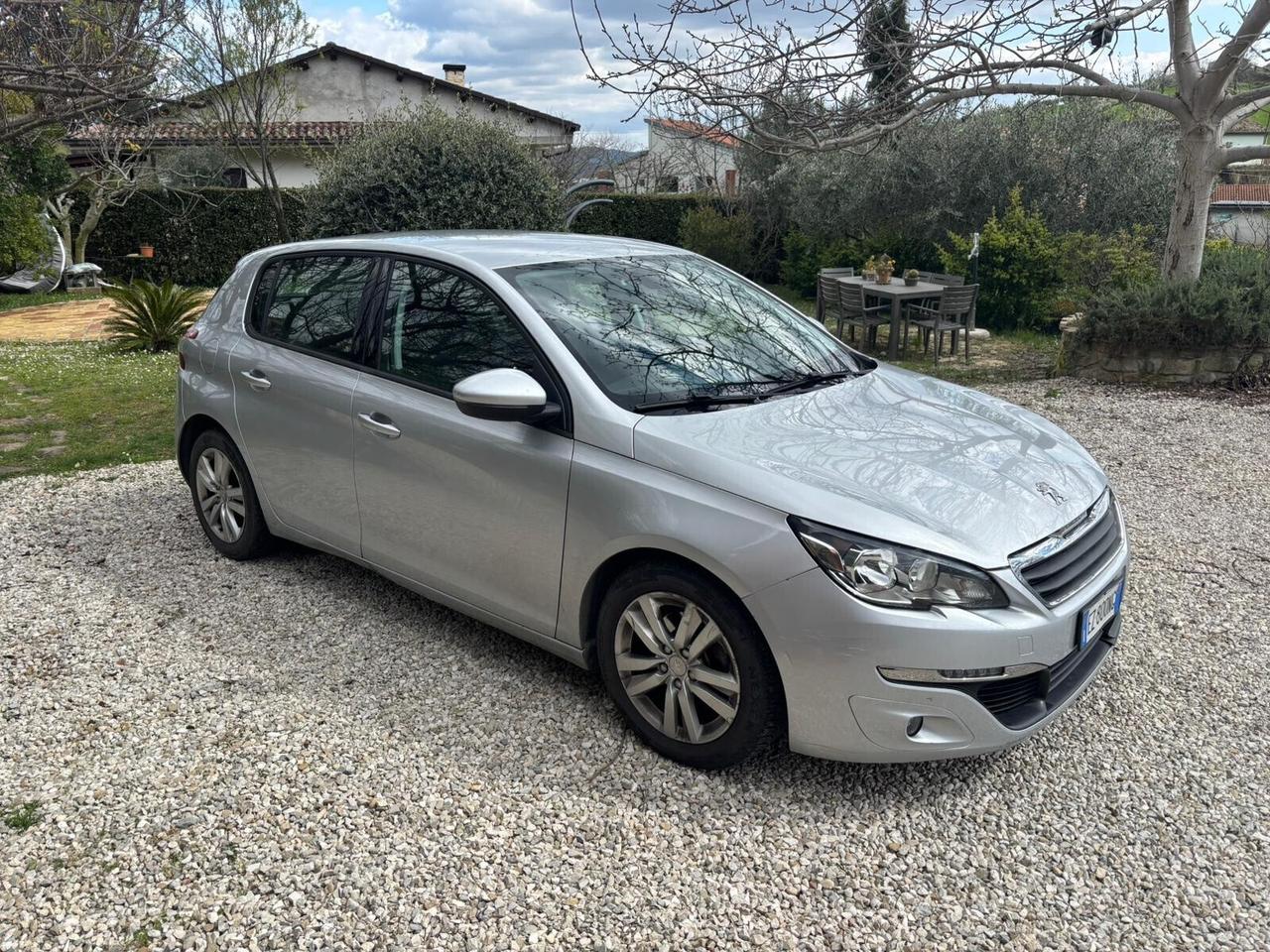 Peugeot 308 1.6 e-HDi 115 CV Stop&Start Business 2015..