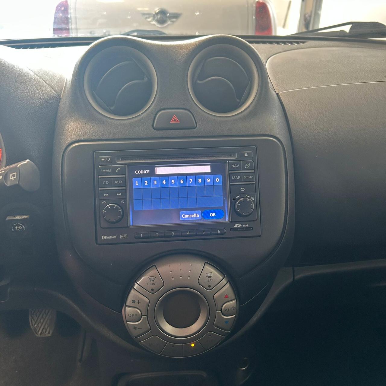 Nissan Micra 1.2 12V 5 porte Tekna