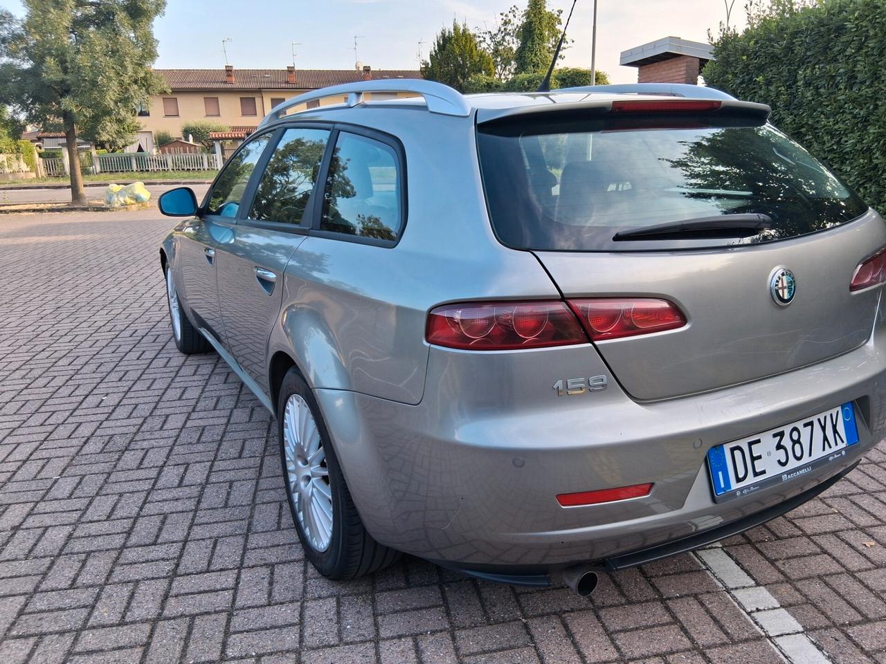 Alfa Romeo 159 1.9 JTDm 16V Sportwagon Distinctive