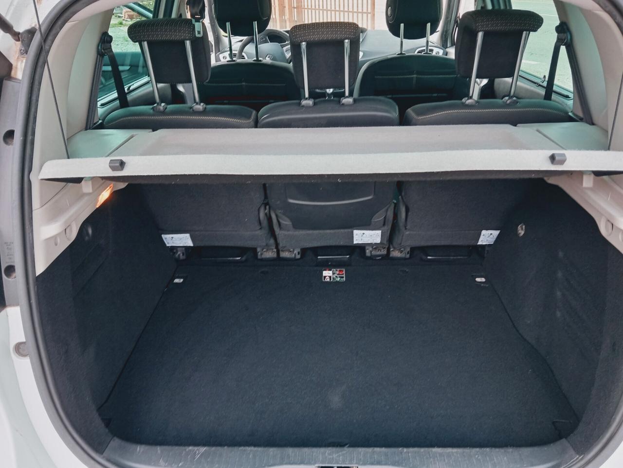 Renault Scenic Scénic X-Mod 1.5 dCi 110CV Dynamique