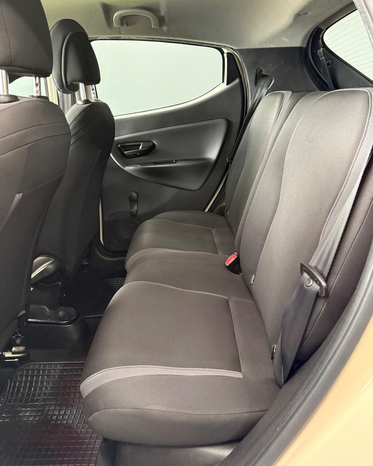 Lancia Ypsilon 1.3 MJT 95 CV Platinum 2016