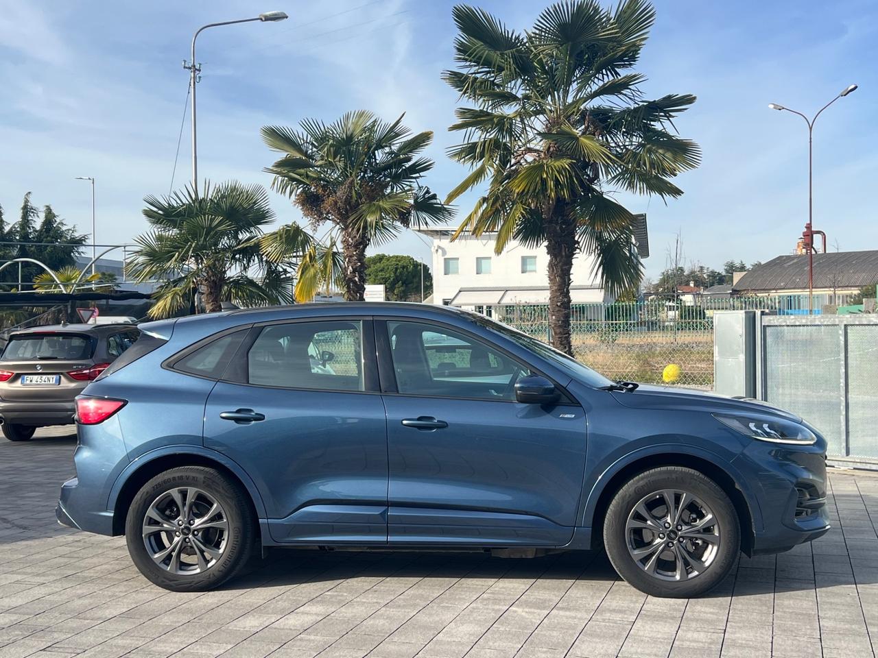 Ford Kuga 2.5 Plug In Hybrid 225 CV CVT 2WD ST-Line