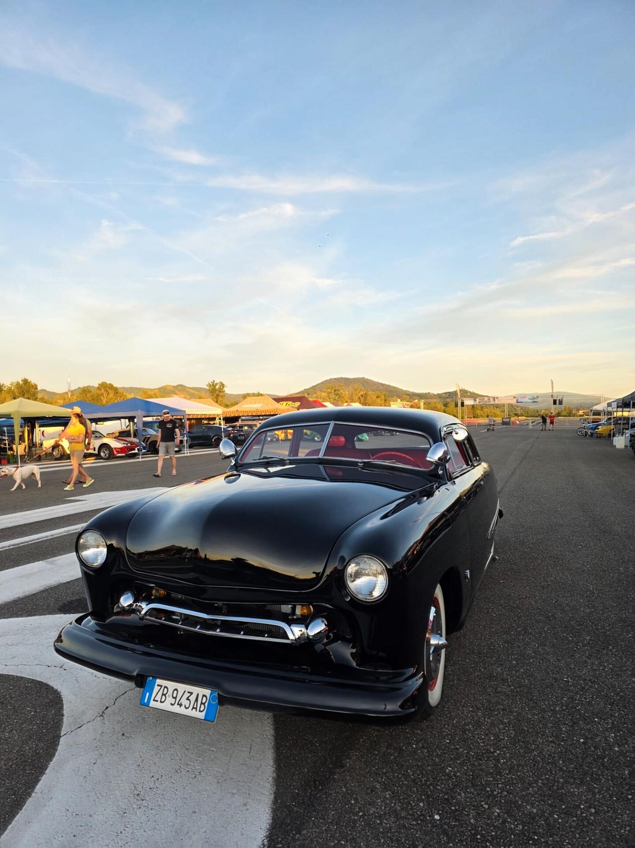 Ford SHOEBOX CUSTOM 1951
