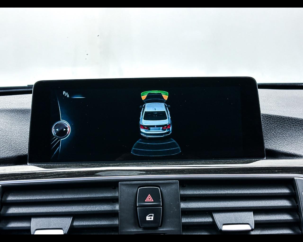 BMW Serie 3 (F30/31) - 330e iPerformance Msport