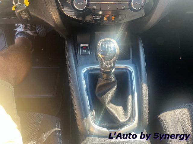 NISSAN Qashqai 1.6 dCi 2WD N-Connecta
