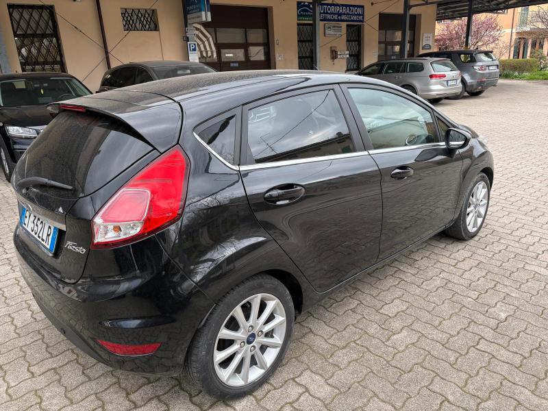 Ford Fiesta 5 Porte Fiesta 5p 1.6 tdci Titanium 95cv OK NEOPATENTATO