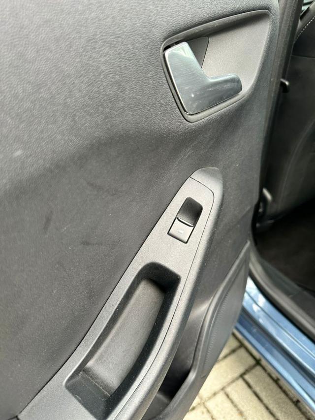 FORD Fiesta 1.1 75 CV GPL 5 porte Titanium