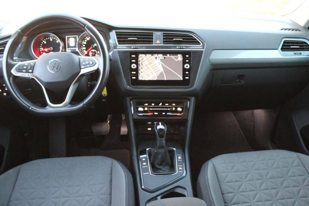 VOLKSWAGEN Tiguan 2.0 TDI 150CV DSG *LED *CARPLAY