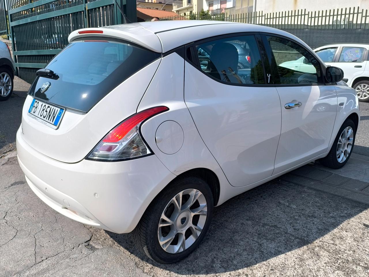 Lancia Ypsilon 1.3 MJT 16V 95 CV 5 porte S&S Platinum
