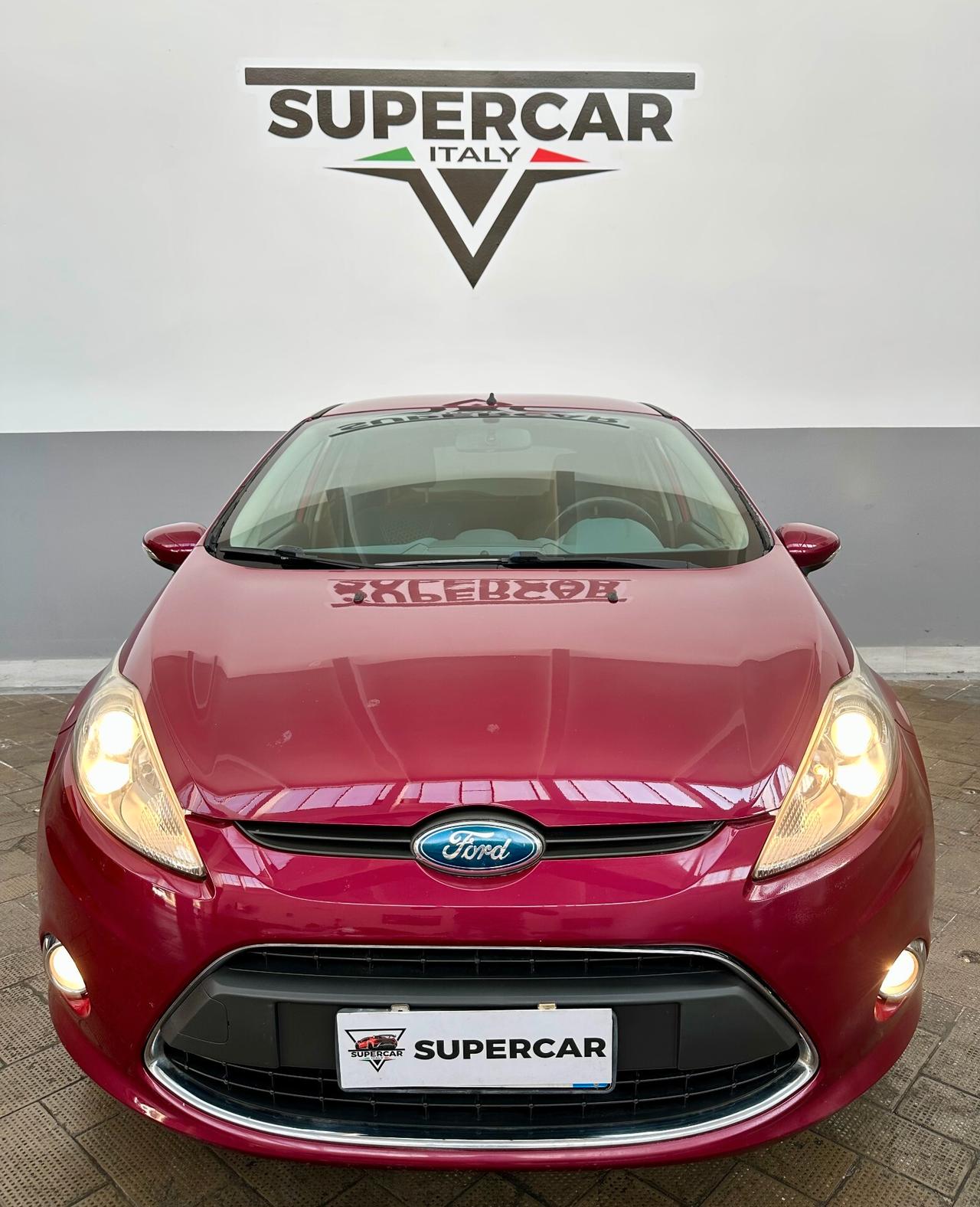 Ford Fiesta 1.2 Benz (Euro 5), Uni Proprie, si neopat, impeccabile
