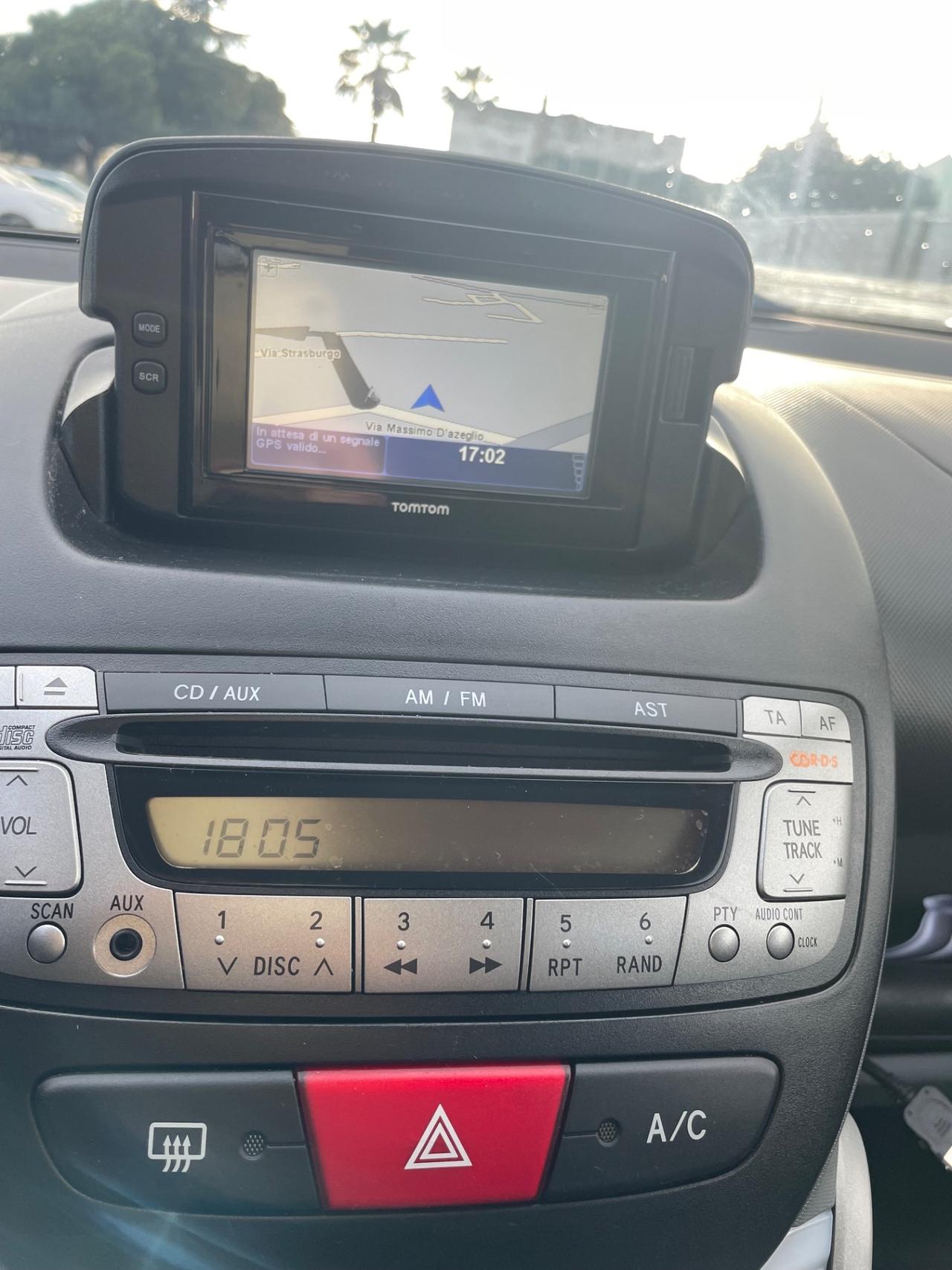 Toyota Aygo 1.0 12V VVT-i 5 porte Lounge Connect MMT