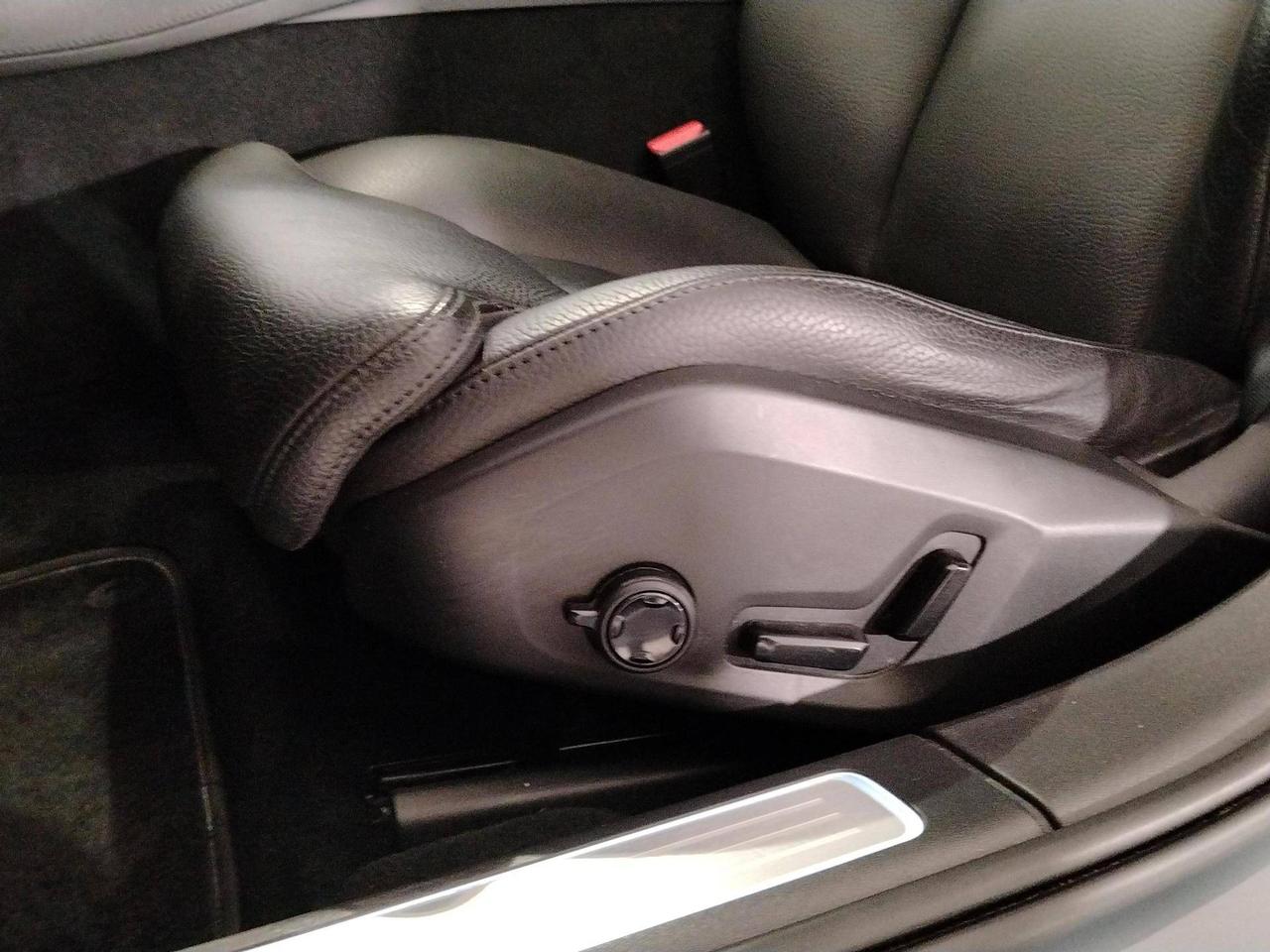 Volvo V90 Cross Country 2.0 b5 Ultimate awd