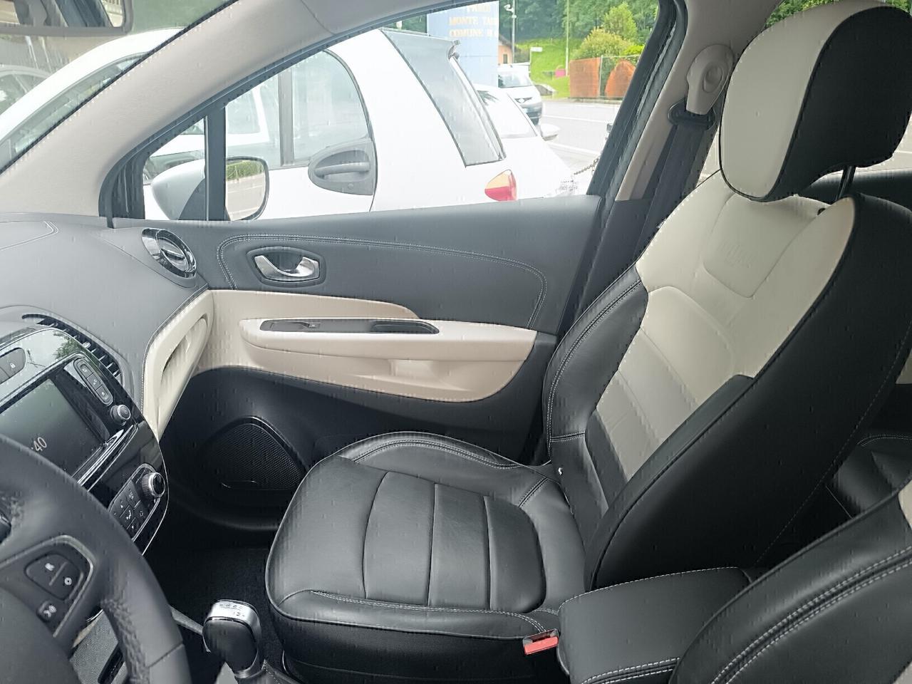 Renault Captur 1.2 AUTOMATIC 20.000KM PELLE GANCIO TRAINO