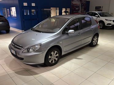 Peugeot 307 1.6 16V 5p. XT