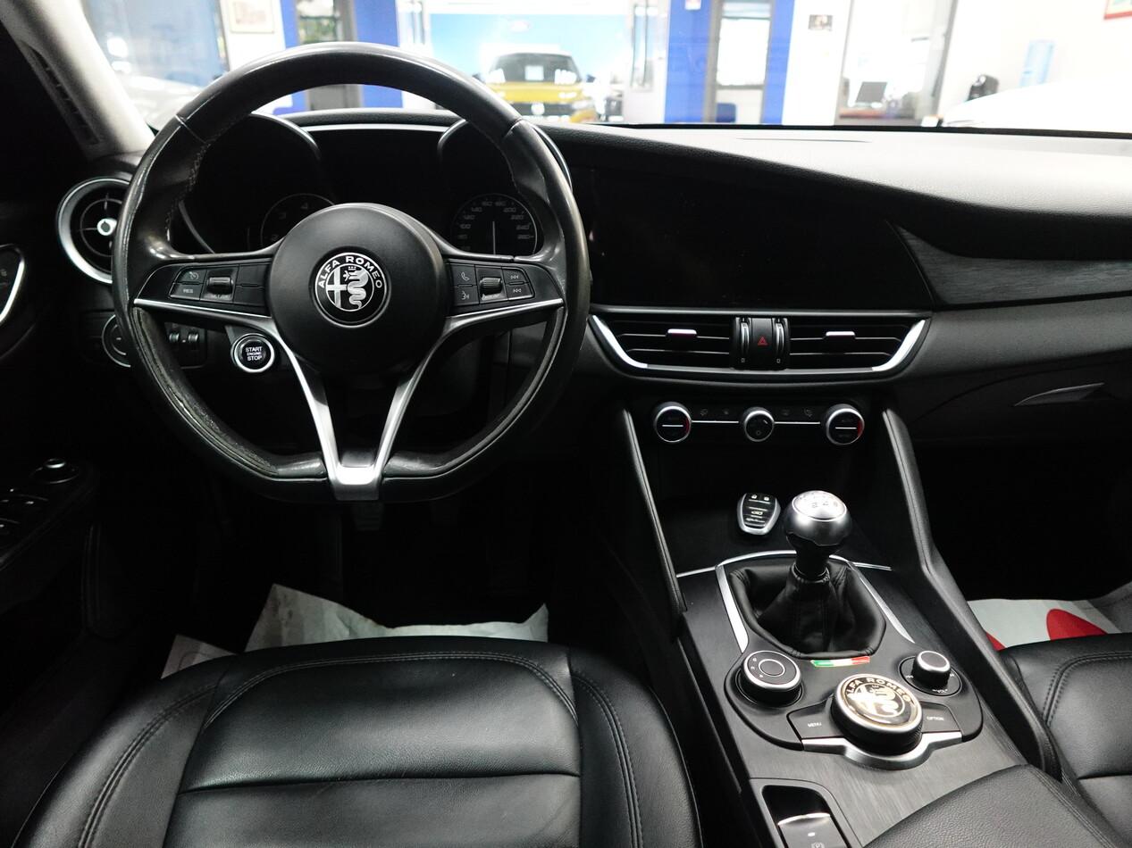 Alfa Romeo Giulia 2.2 MJT 150 CV GIULIA