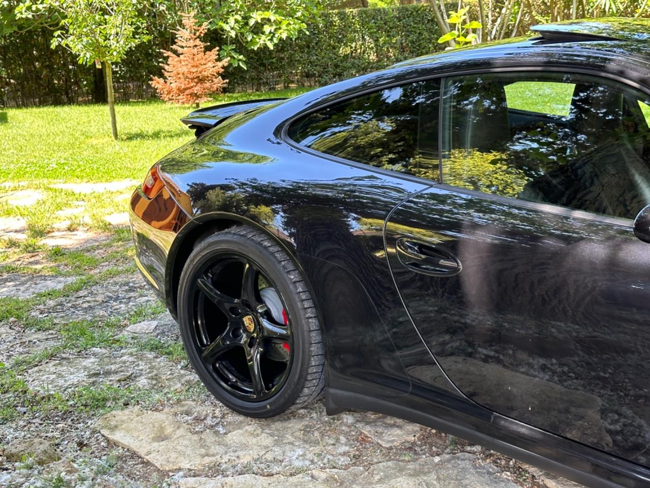 Porsche 911 Carrera 4S Coupé