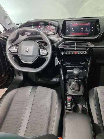 Peugeot 2008 1.2 130cv Allure con Car Play + Telecamera
