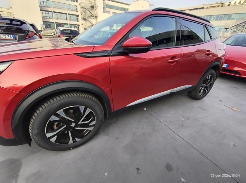 Peugeot 2008 BlueHDi 130 S&S EAT8 Allure