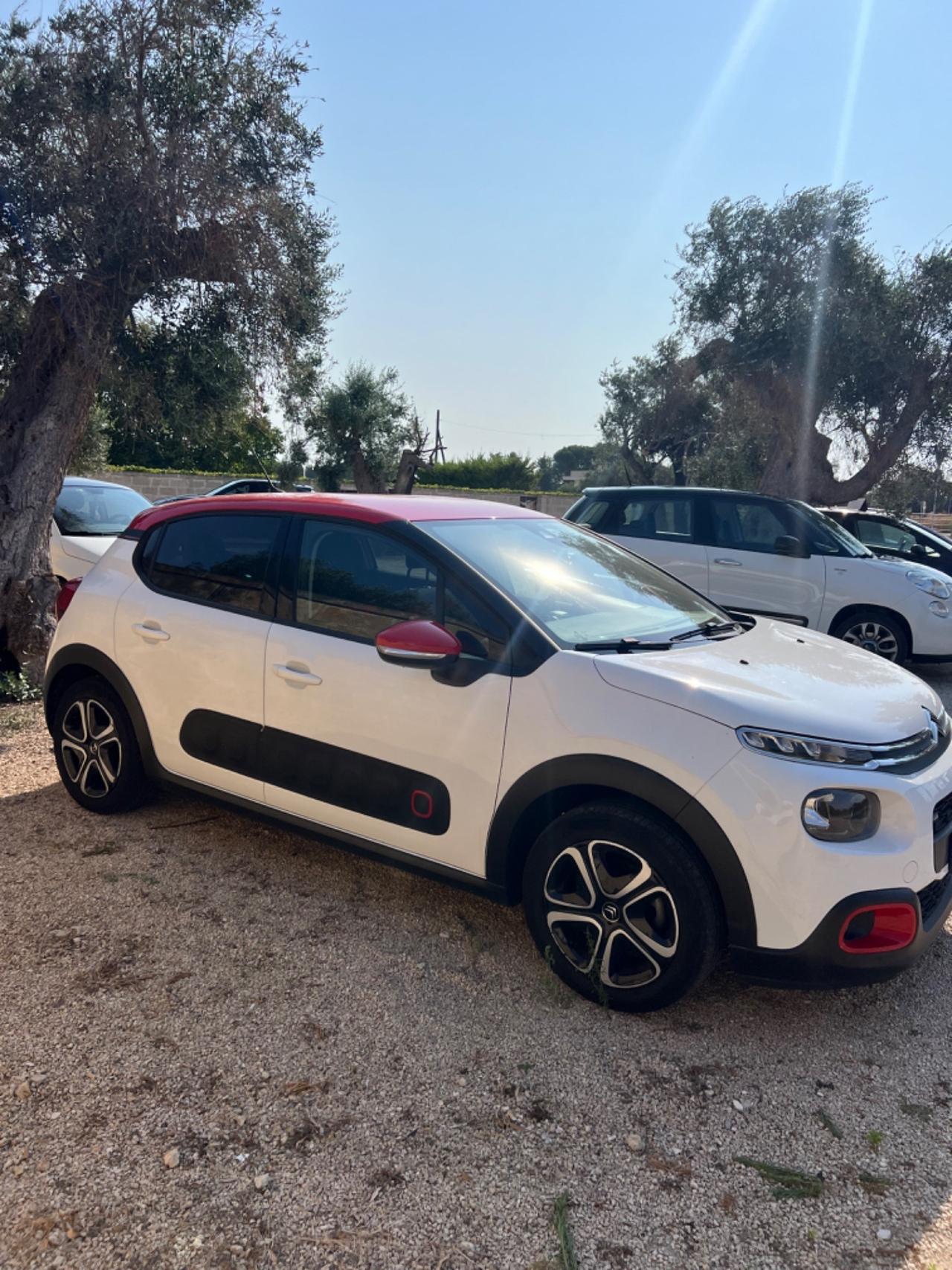 Citroen C3 PureTech 82 Shine xfetta!!! Km ufficiali!!