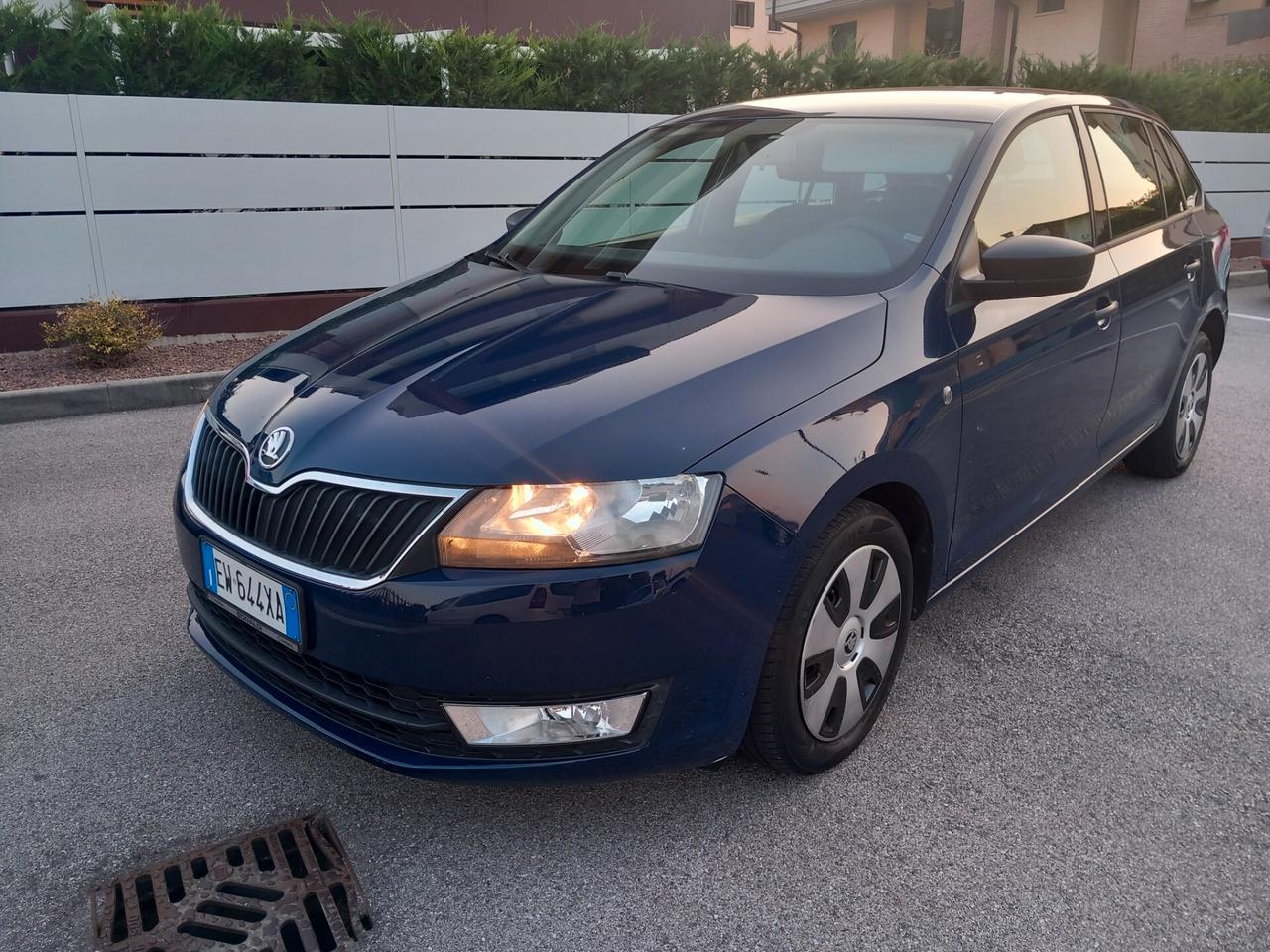 Skoda Rapid 1.2 TSI 86CV Active ok perneo patentati a € 158 mese