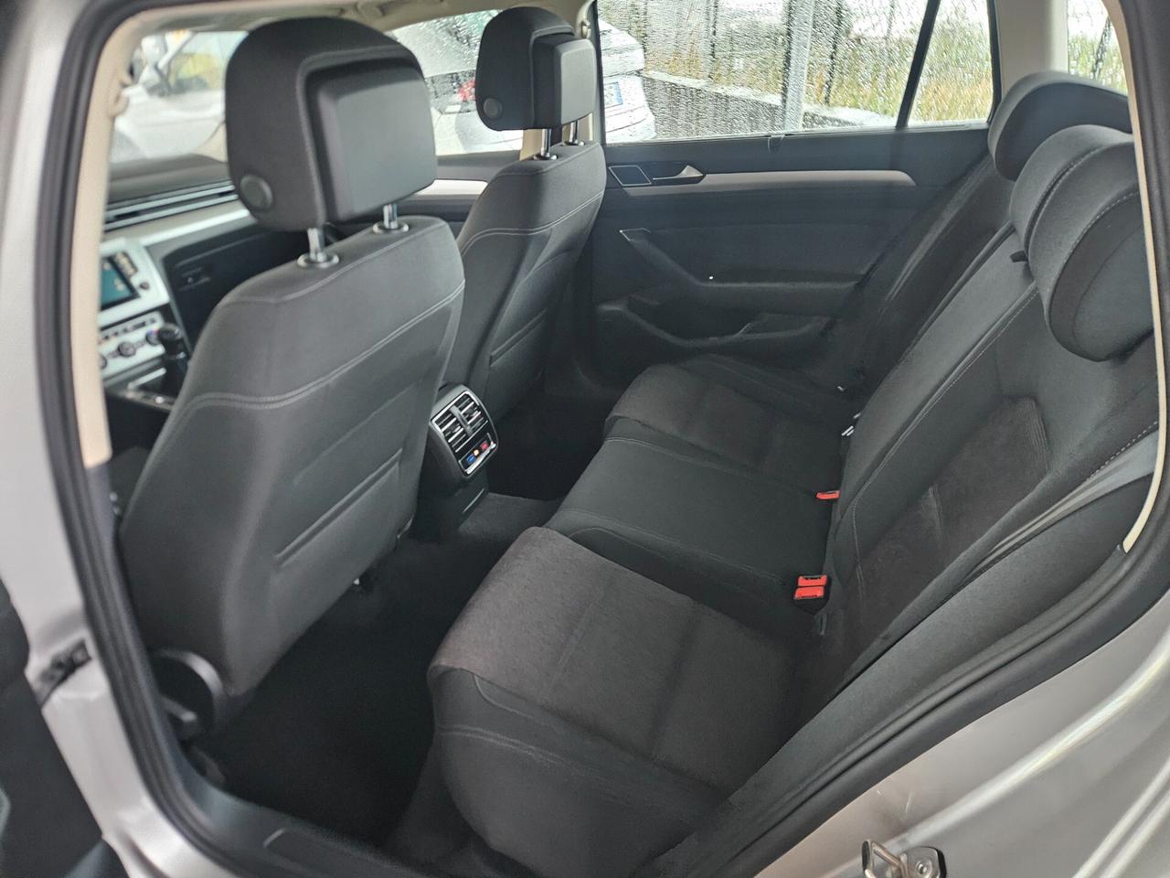 Volkswagen Passat Variant 1.6 TDI Comfortline BlueMotion Technology