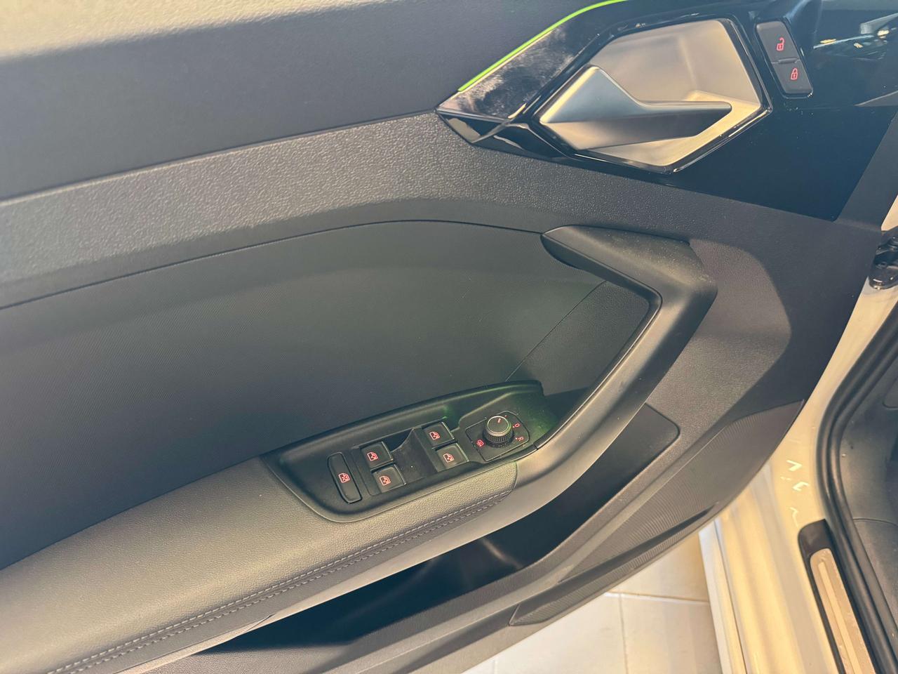 Audi A1 A1 Sportback 30 1.0 tfsi S Line Edition 116cv