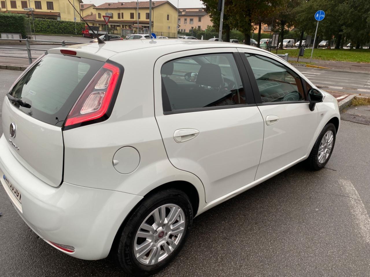 Fiat Punto 1.3 MJT II S&S 95 CV 5 porte Lounge