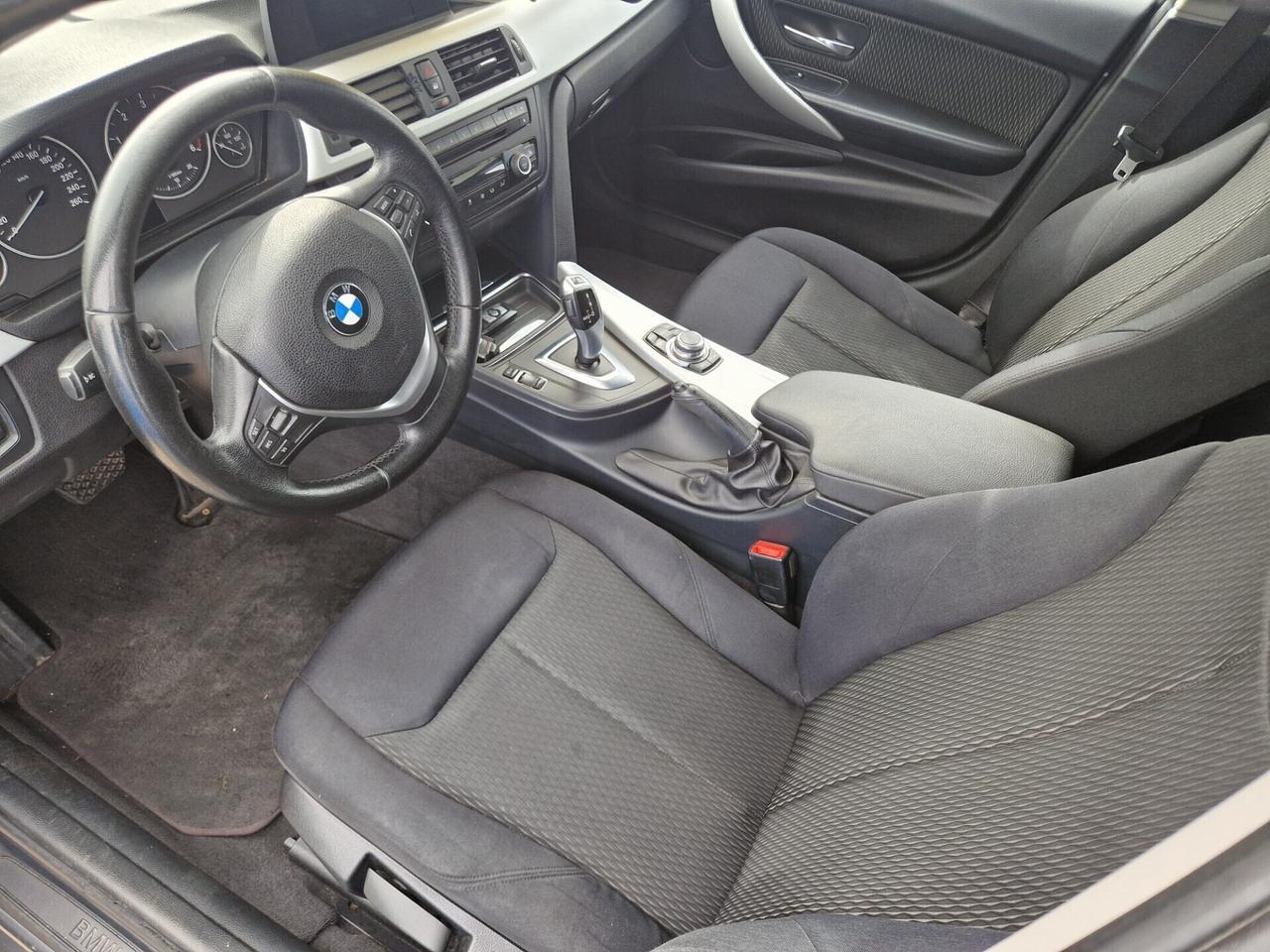 Bmw 316d 2.0 116CV Touring - 2012