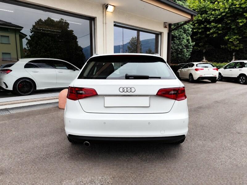 AUDI A3 3ª serie A3 SPB 1.6 TDI Ambition