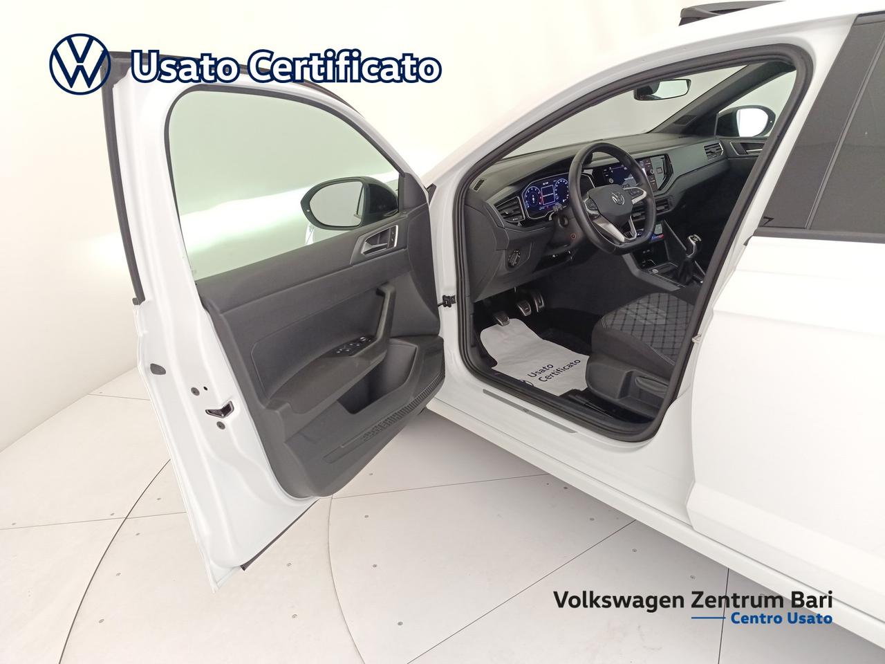Volkswagen Taigo 1.0 tsi r-line 110cv