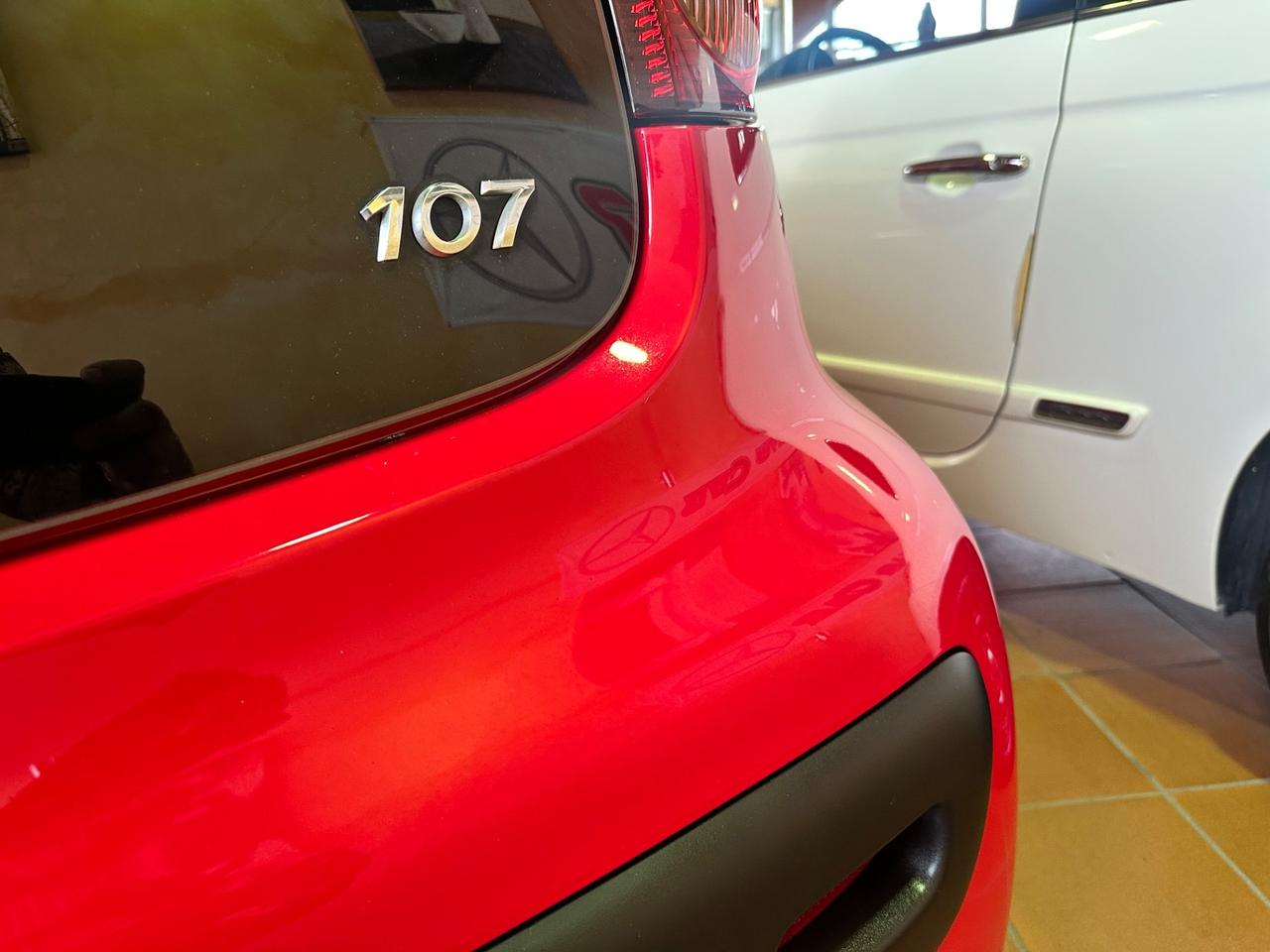 Peugeot 107 1.0 68CV 3p. Active neopatentati