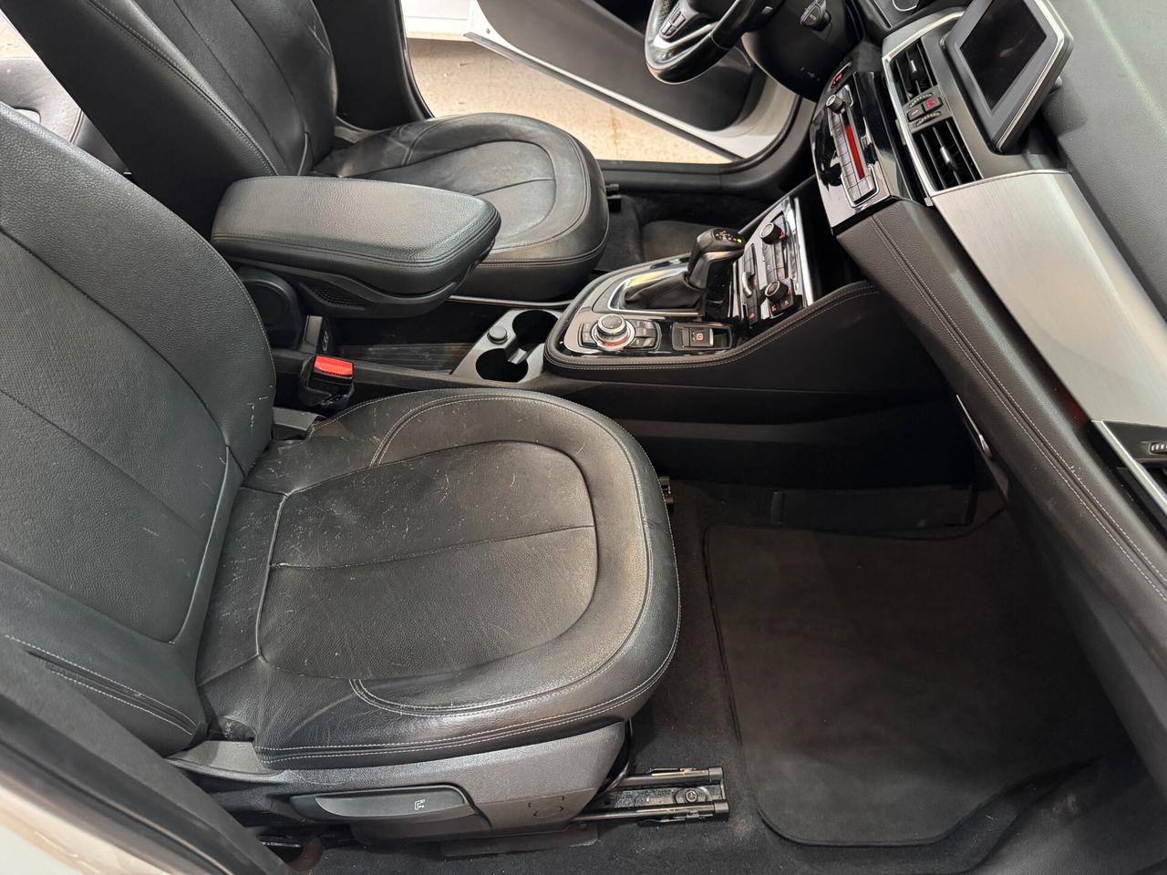 Bmw 2er Active Tourer 218d Active Tourer Luxury TETTO-PELLE-XENON