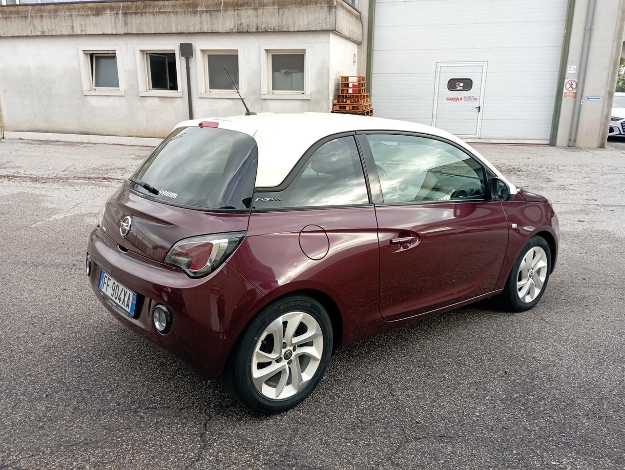 Opel Adam 1.2 70 CV NEOPATENTATI OK