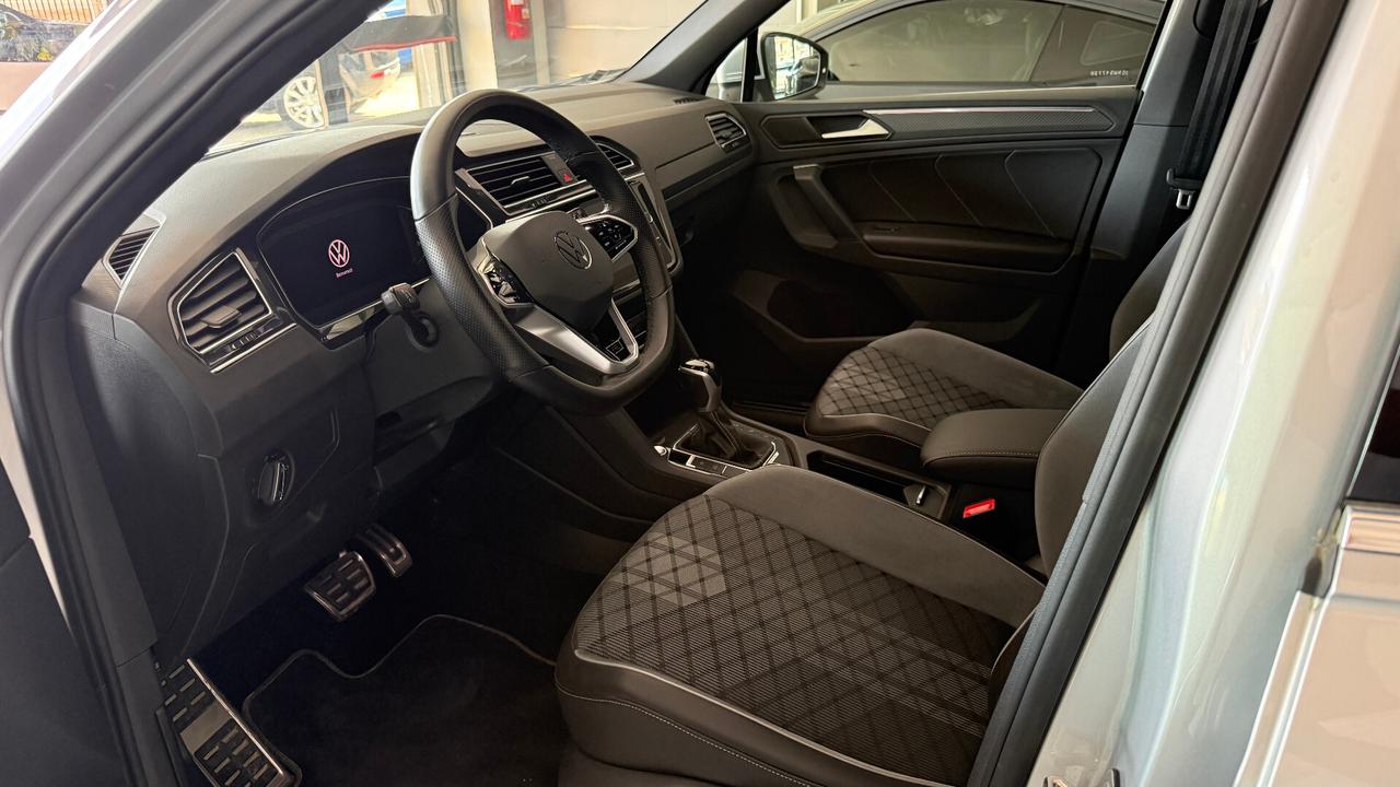 Volkswagen Tiguan 2.0 TDI 150 CV SCR DSG 4MOTION R-Line