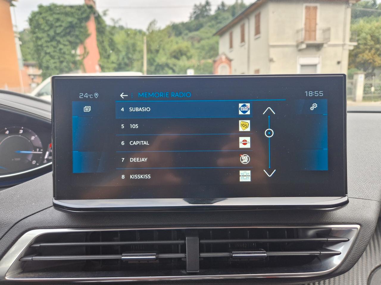 Peugeot 3008 1.5 130CV "67.200 km" AUTOMATICA, Carplay, Telecamera 360