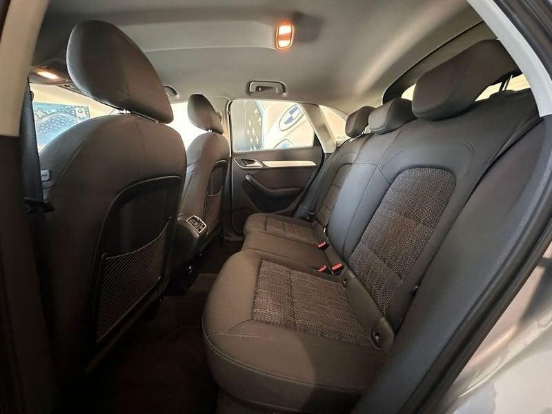 Audi Q3 2.0 tdi Sport 120cv