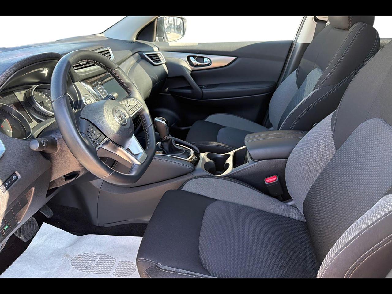 NISSAN Qashqai 1.5 dci N-Connecta 115cv dct