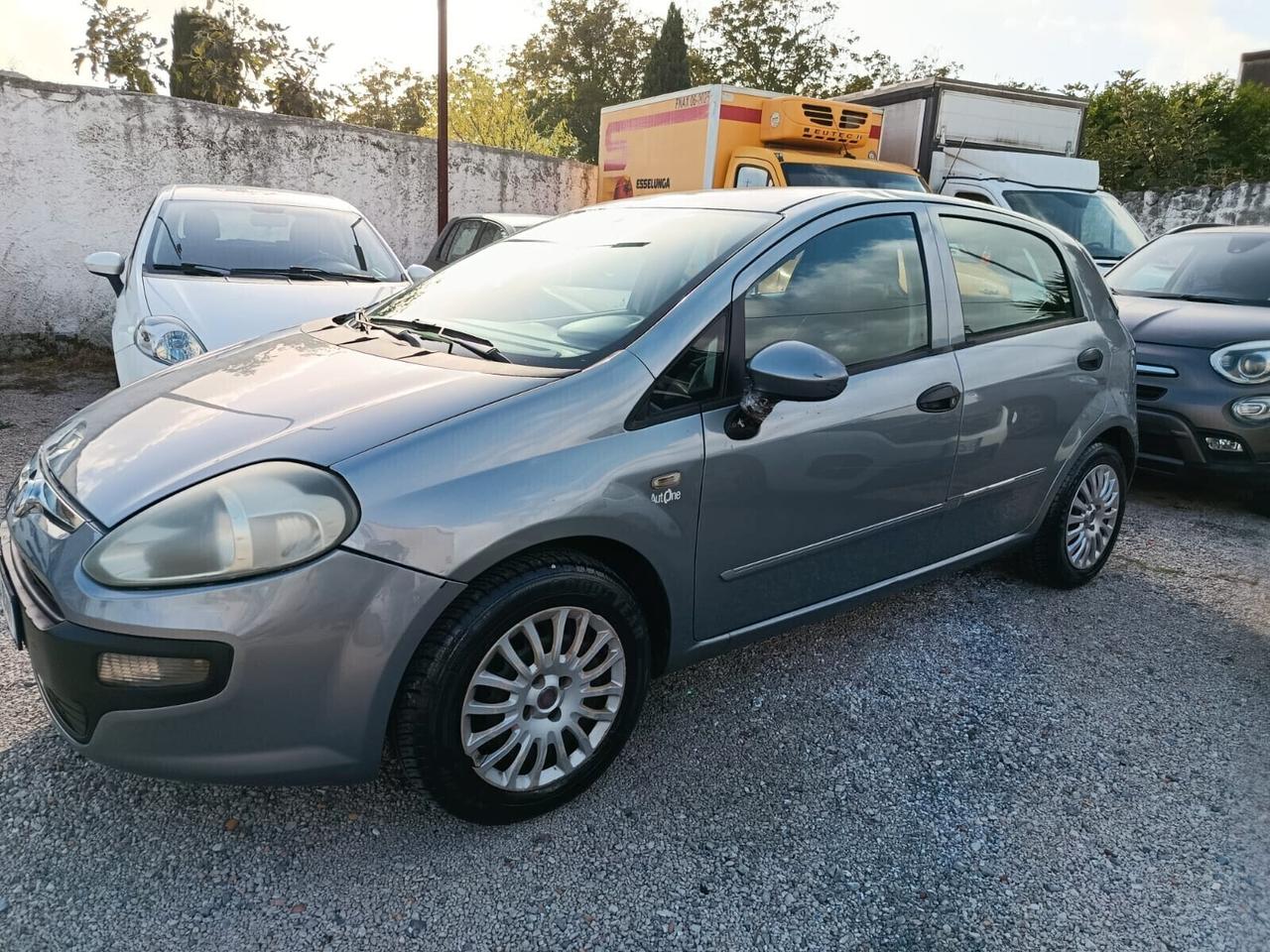 Fiat Punto 1.4 8v 77cv GPL Rinnovato-2011