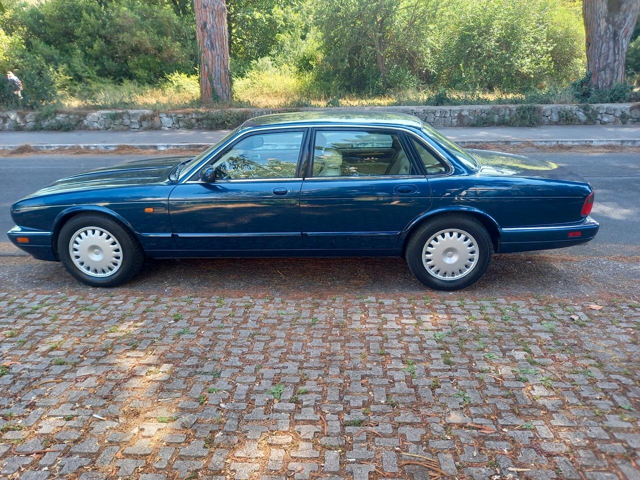 Jaguar Xj6 4.0 benzina 85.000 iscritta ASI