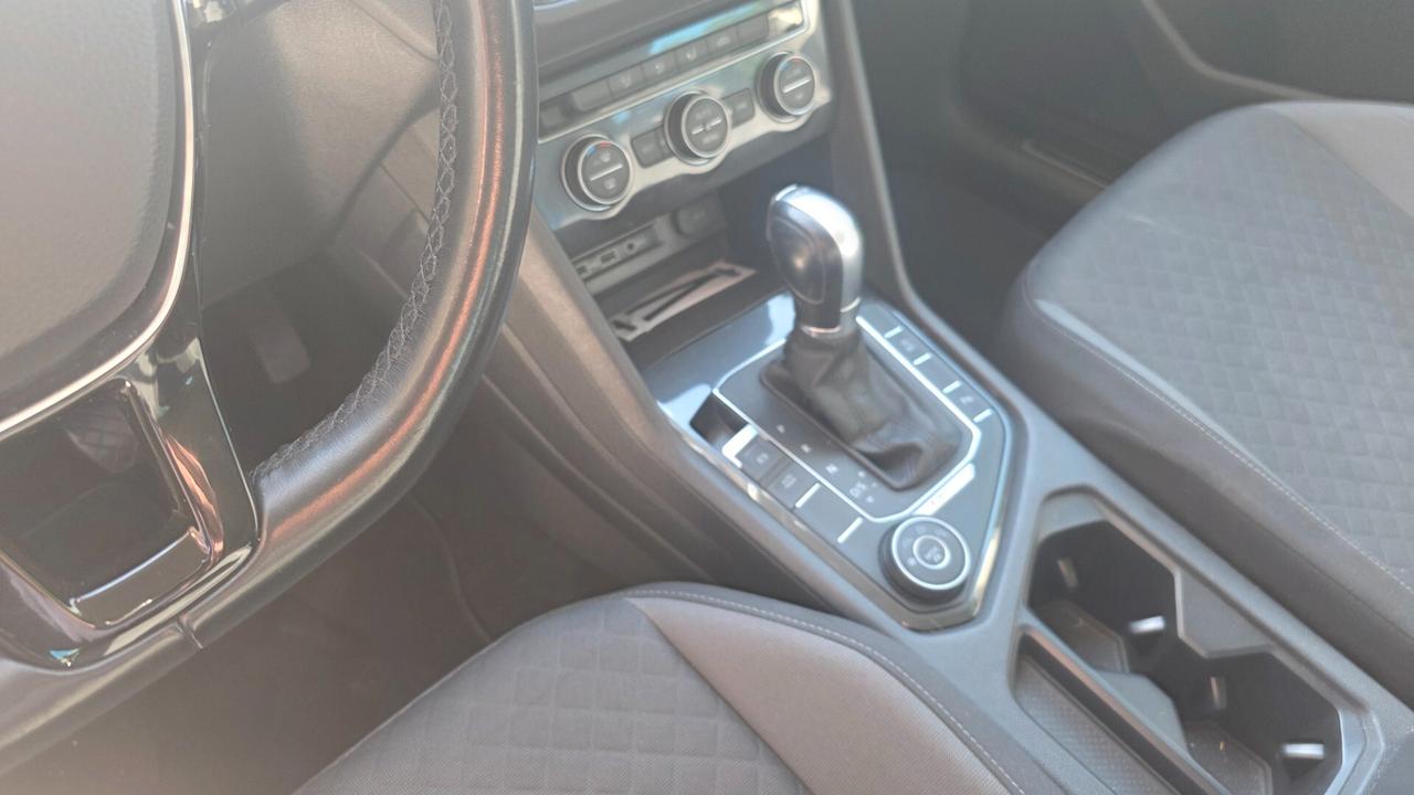 Volkswagen Tiguan 2.0 TDI SCR 4MOTION Business BlueMotion Technology