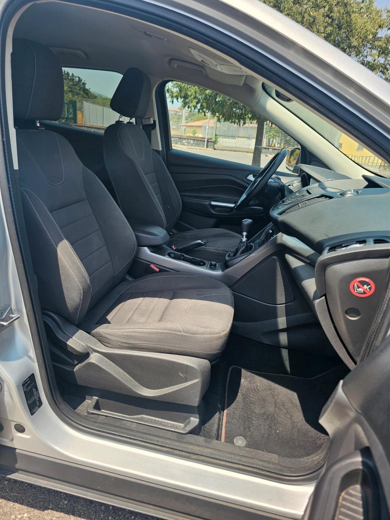 Ford Kuga 2.0 TDCI 120 CV Titanium Business Unico Proprietario