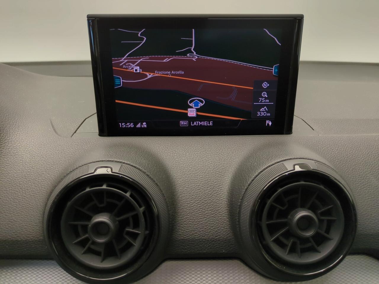 Audi Q2 1.6 TDI 116 CV Design- MANUALE
