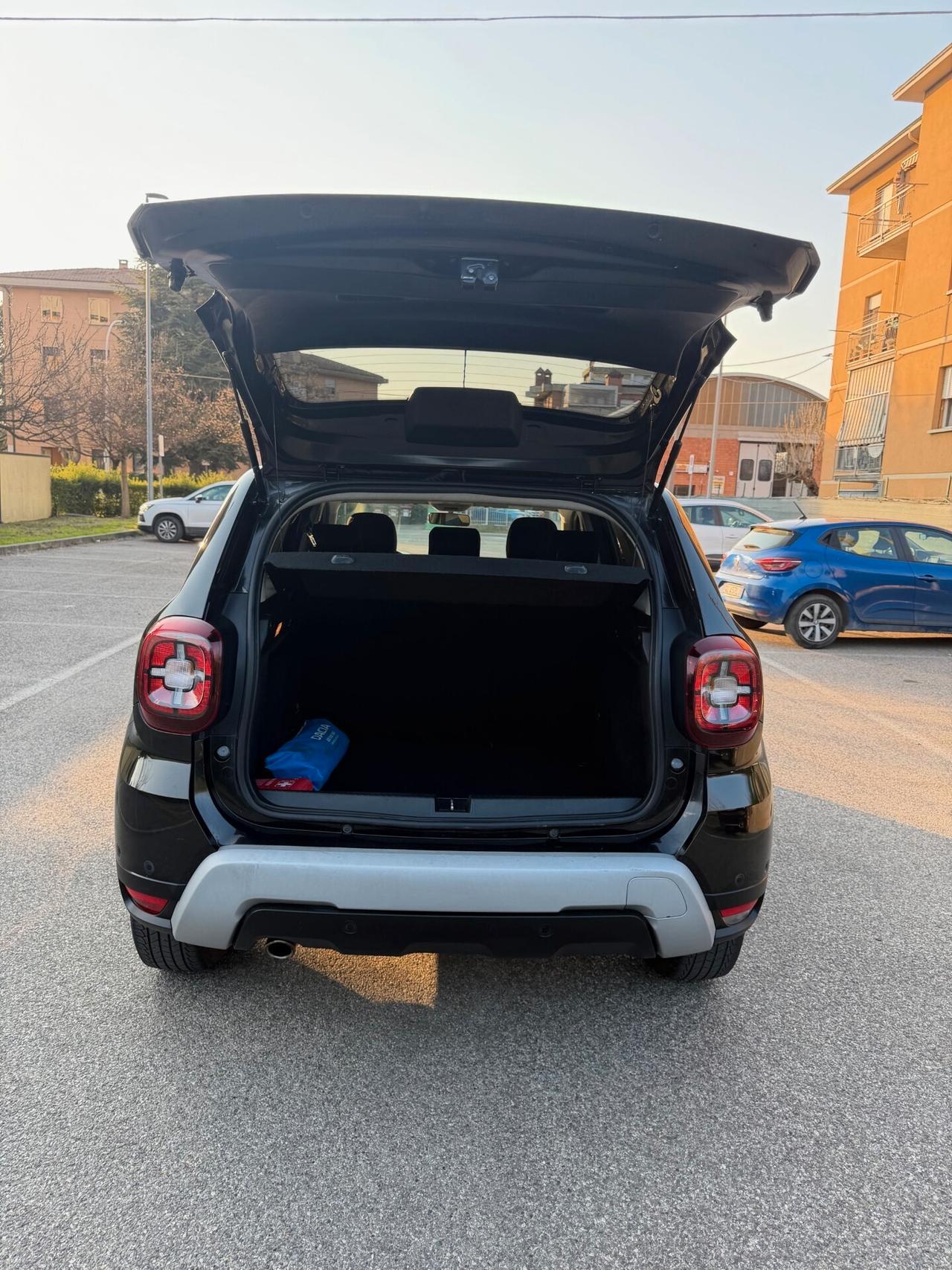 Dacia Duster 1.0 Gpl - NEOP. - NAV. - 12 MESI DI GARANZIA -