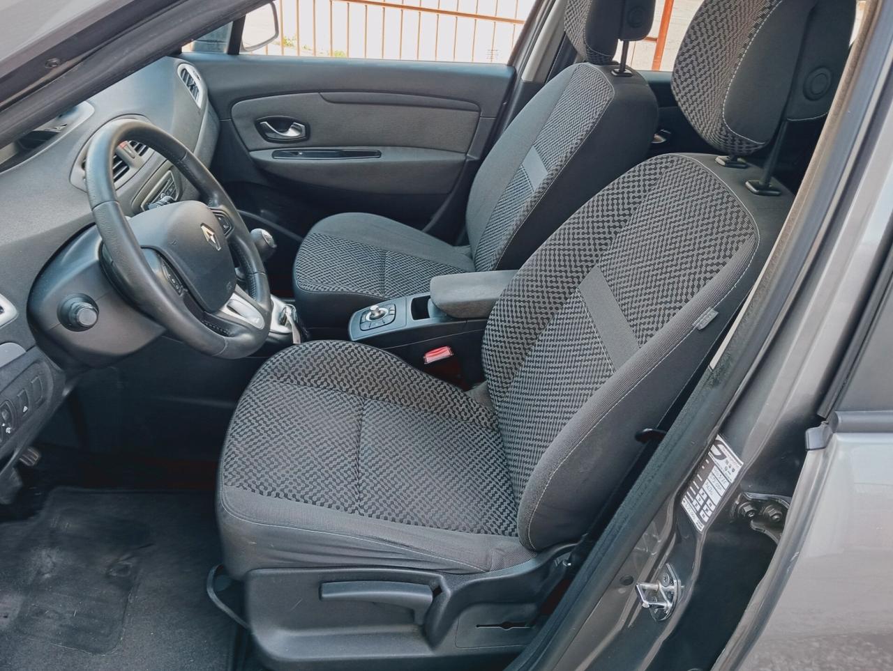 Renault Scenic Scénic X-Mod 1.6 Attractive