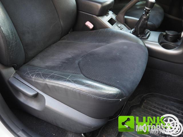 TOYOTA RAV 4 2.2 D-4WD Luxury