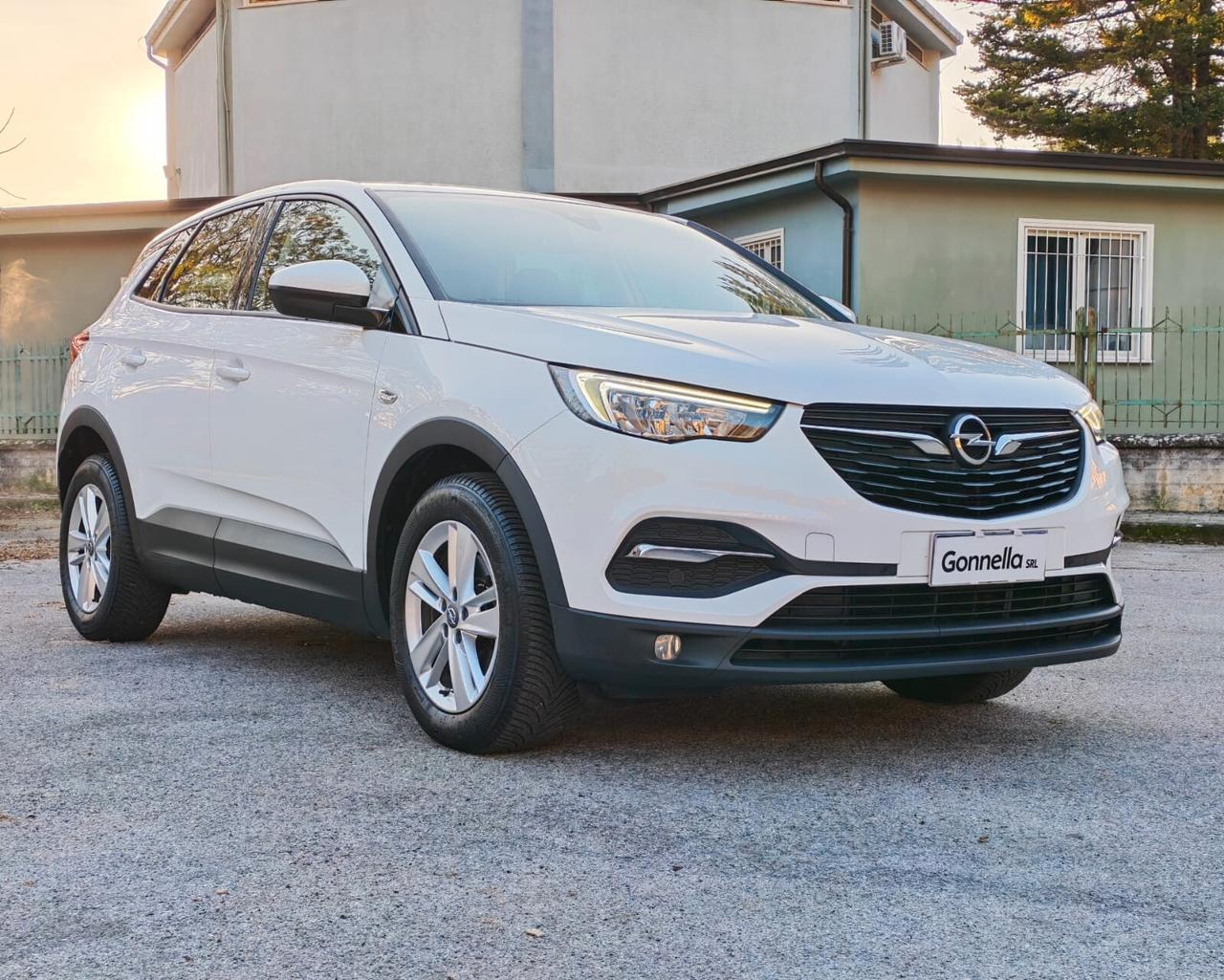 Opel Grandland X 1.5 diesel Ecotec Start&Stop Business