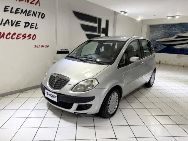 Lancia Musa 1.4 16v Platino Plus