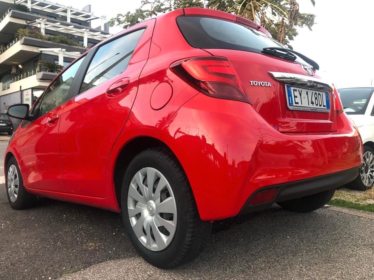 Toyota Yaris 1.4 D-4D 5 porte Active