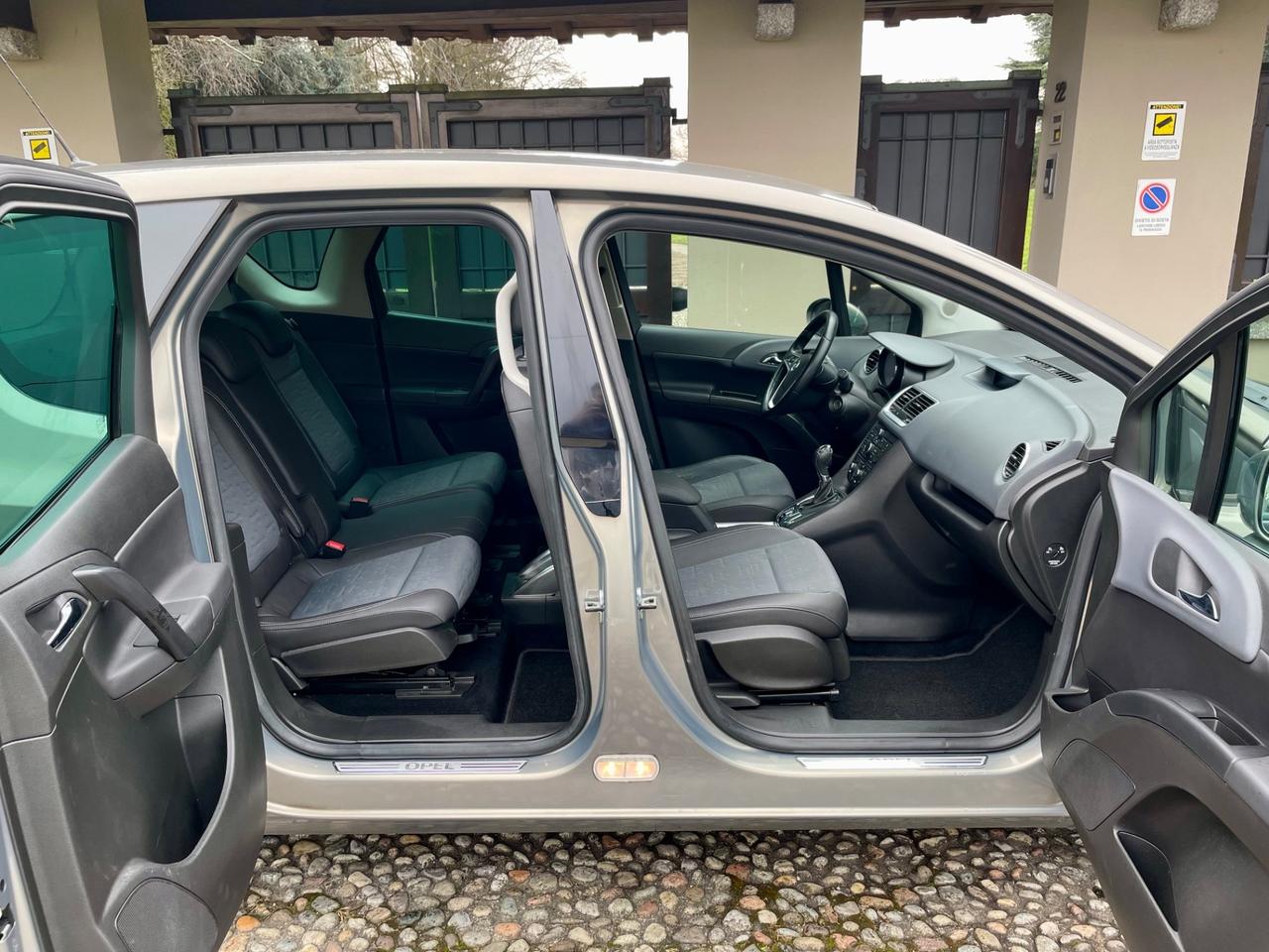 Opel Meriva 1.7 CDTI Cosmo *AUTOMATICA*