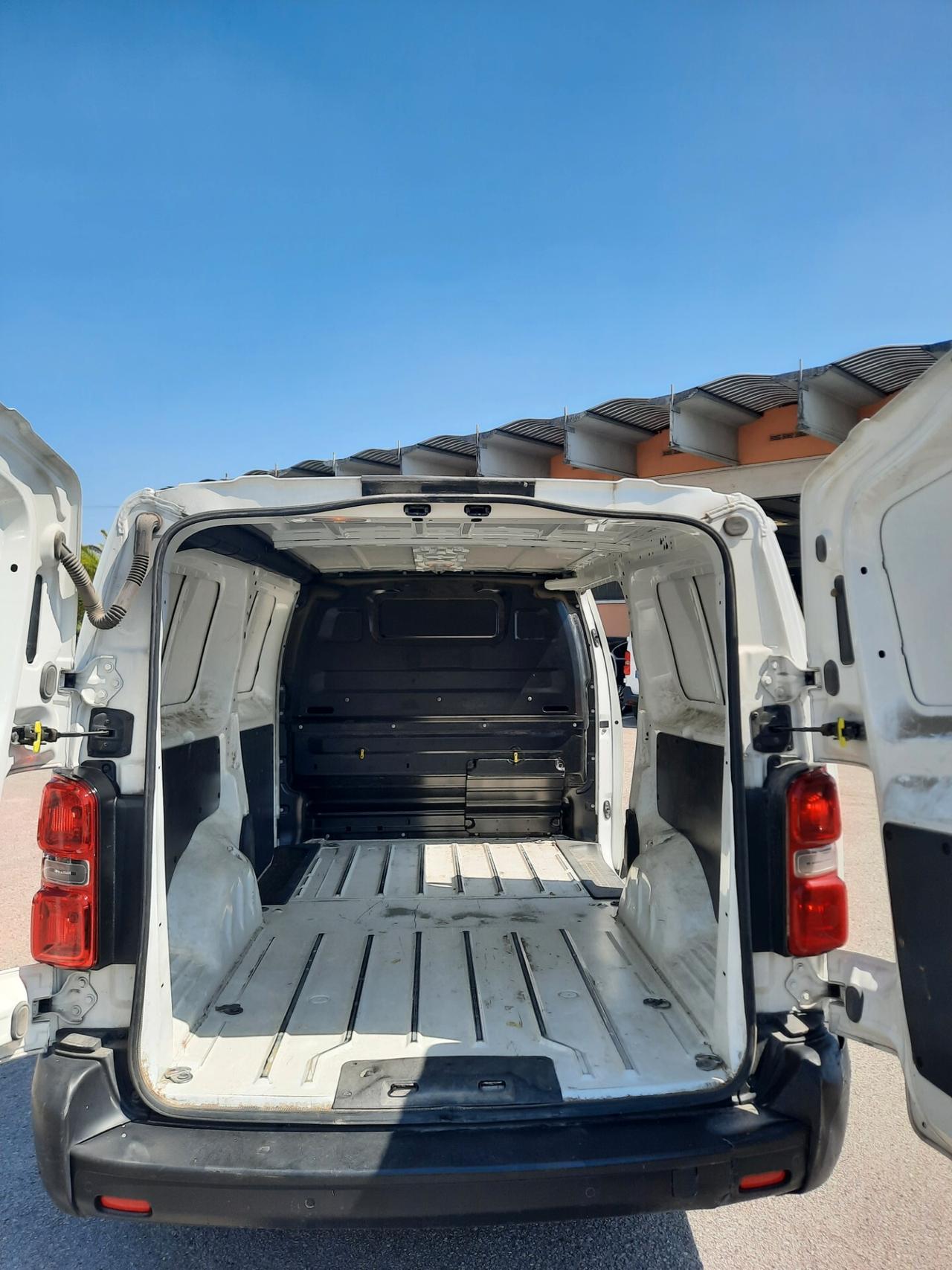 Peugeot Expert BlueHDi 150 S&S PL-SL-TN Furgone Premium Long